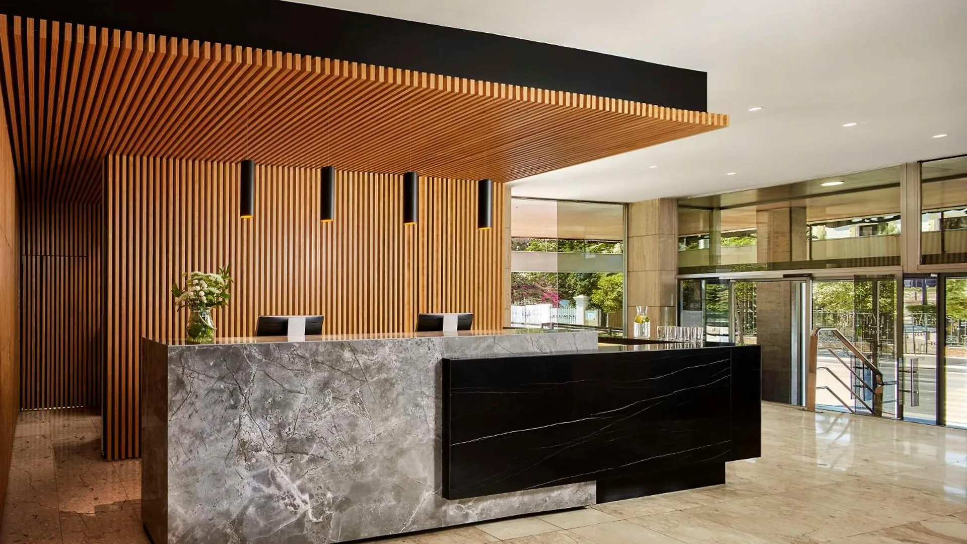 Hotel Nh Luz Huelva Spanien