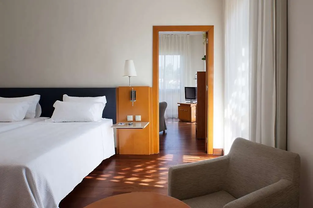 Hotel Nh Luz Huelva Spanien